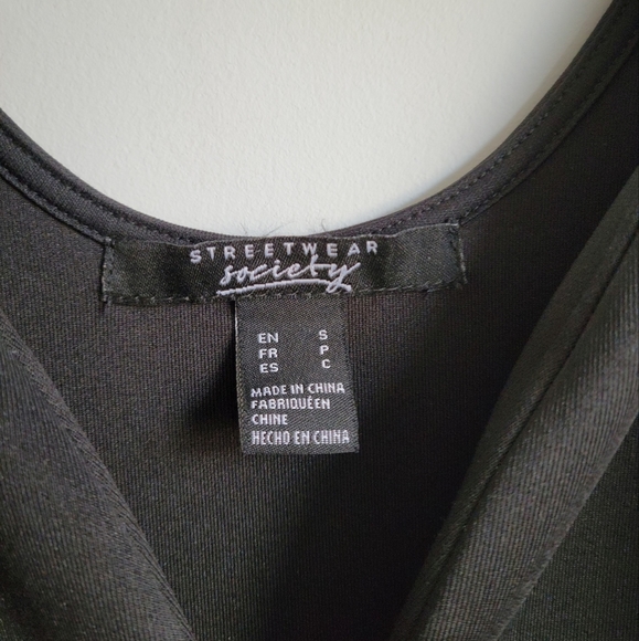 Streetwear Society Black Mini Dress With Plunge Neckline - Size US S - Picture 4 of 5